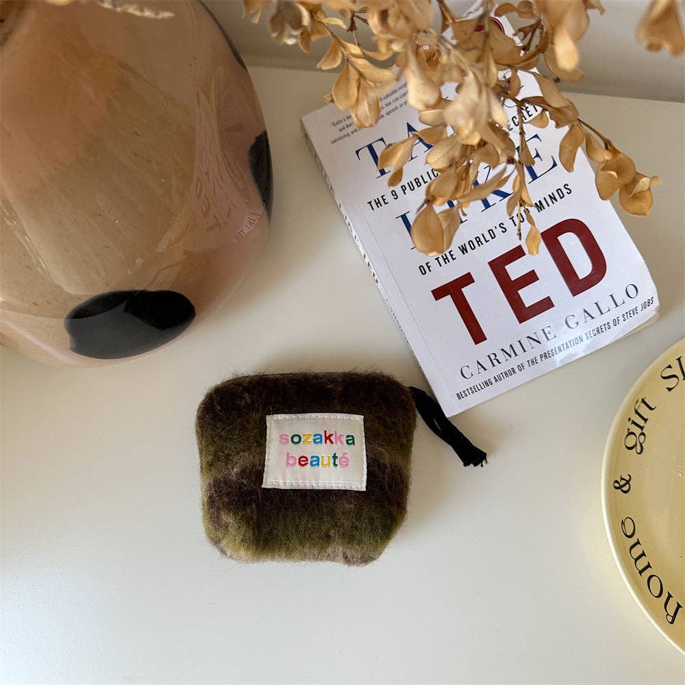 Funkyrel® Atzbranding Limited – wholesale Sminkväska – Cosbai - Mini sminkväska i plysch12