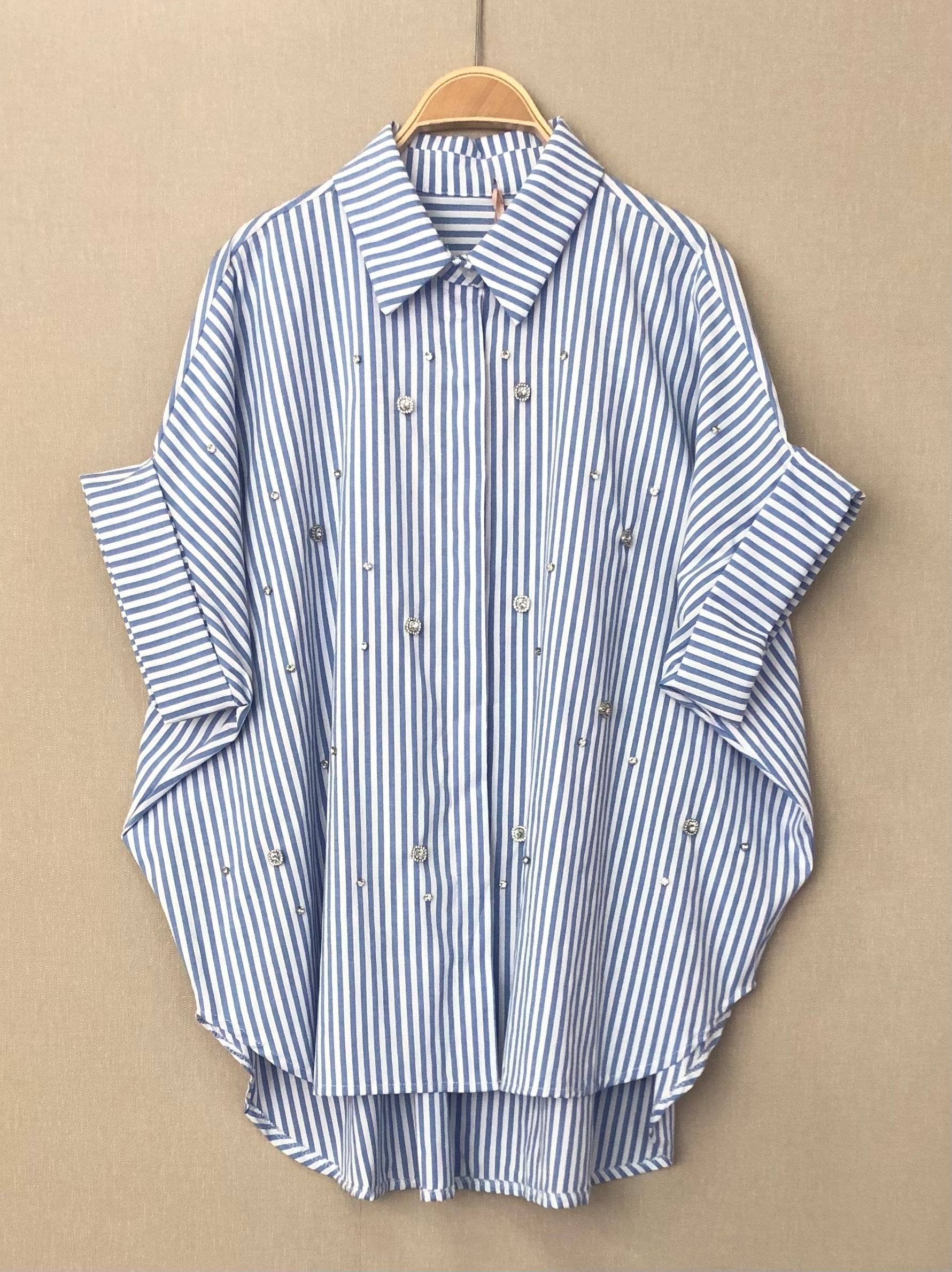 SWEET MAGIC MODA Y COMPLEMENTOS – Camisa com botões no colarinho – Mulher por atacado – Camisa listrada de algodão, pacote com 2 unidades1