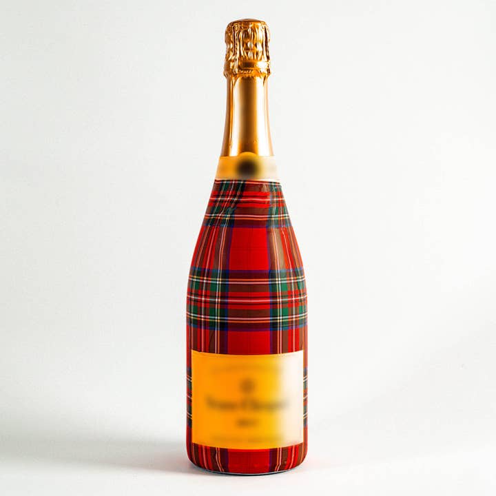 Beau Bottles Rot und Grün Weihnachts-Tartan - Champagner-Kollektion für den Großhandel von Beau Bottles