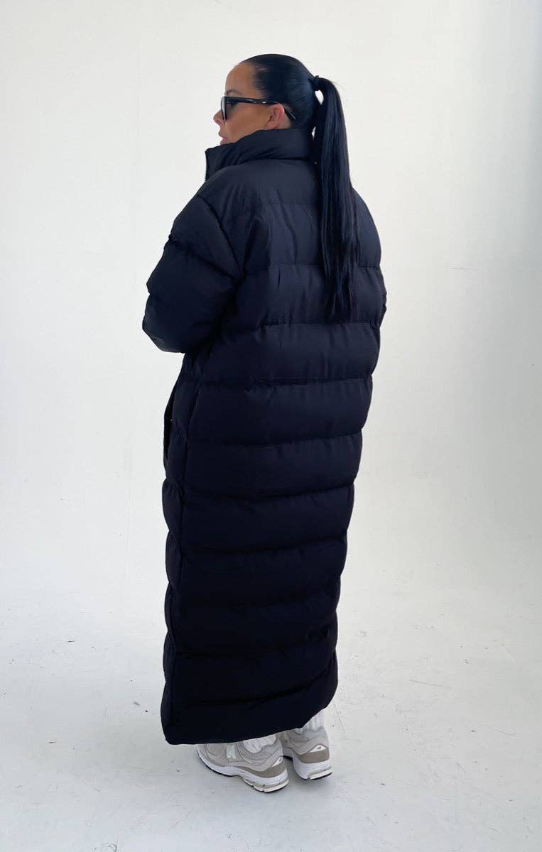 Femme Luxe – wholesale Coat – Women’s – Black Longline Maxi Zip Up Puffer Coat - Heather2