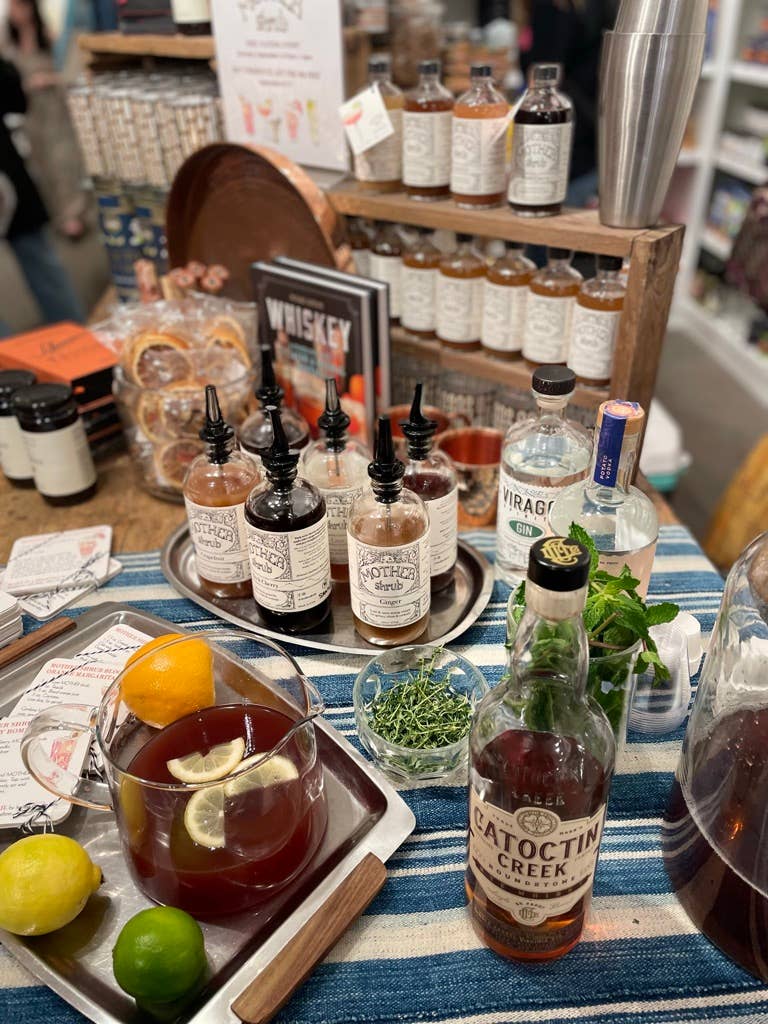 MOTHER shrub - Wholesale Cocktail Mix/Syrup - MOTHER shrub 16 oz Mixers zero-proof for bars & restaurants3