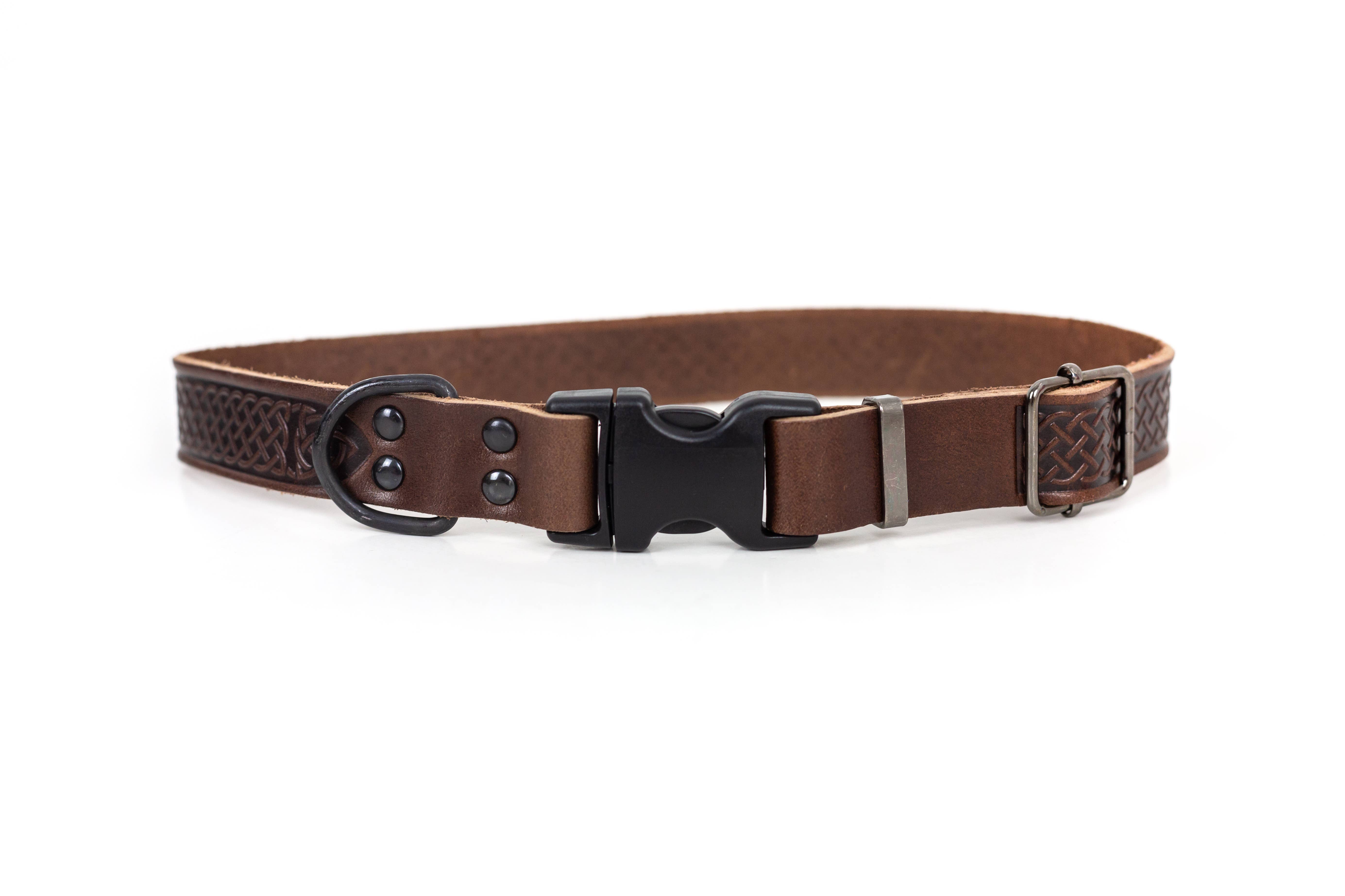 Euro-Dog Collars and Leads – Großhandel Haustierhalsband – Hund – Weiches Leder-Hundehalsband im keltischen Sportstil1