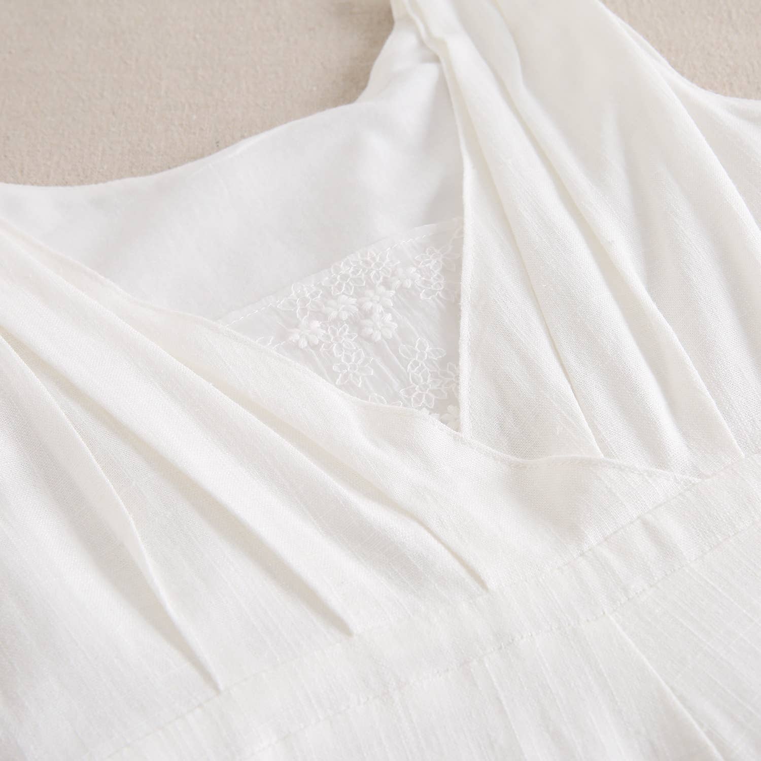 Dadati - Wholesale Jumpsuit - Baby - Girl's jumpsuit in off-white linen4