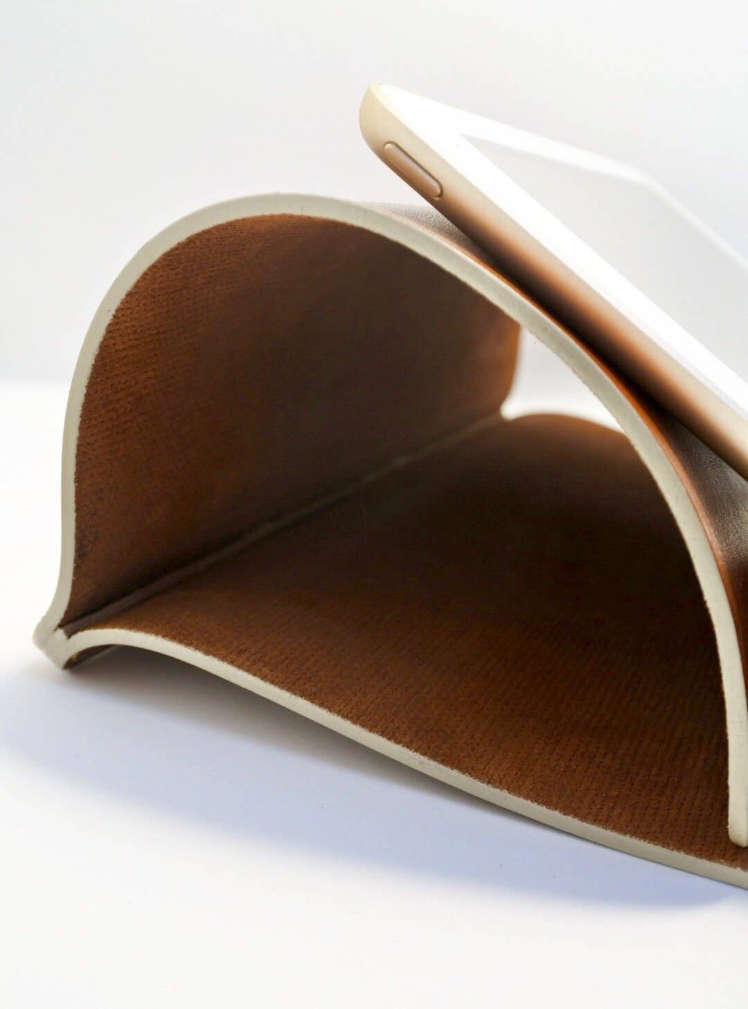 Monsieur J - Wholesale Laptop/Tablet Case - Unisex - Tablet/iPad case3