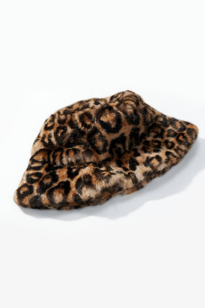BYREN | ÉLINE L'ATELIER – Gorro - Mulher por atacado – Bob em pele falsa de leopardo MJ213SD0