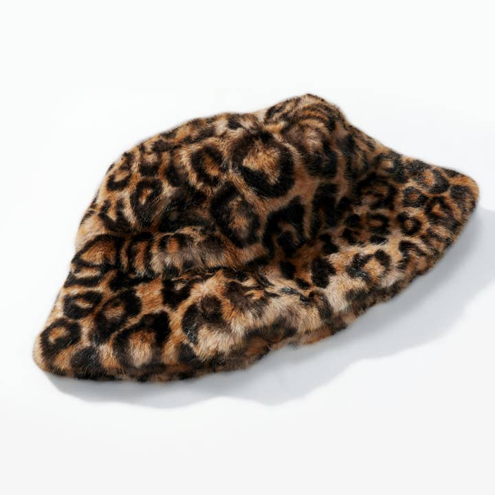 BYREN | ÉLINE L'ATELIER - Wholesale Beanie - Women's - Bob in faux leopard fur MJ213SD0
