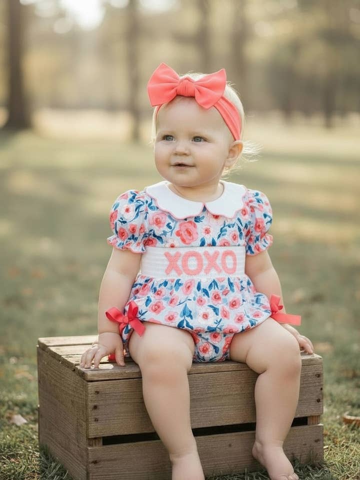 🌸XOXOXO Combinaison imprimée florale avec un joli décolleté festonné. RPG50051 AMY pour la vente par Kids Charm Online