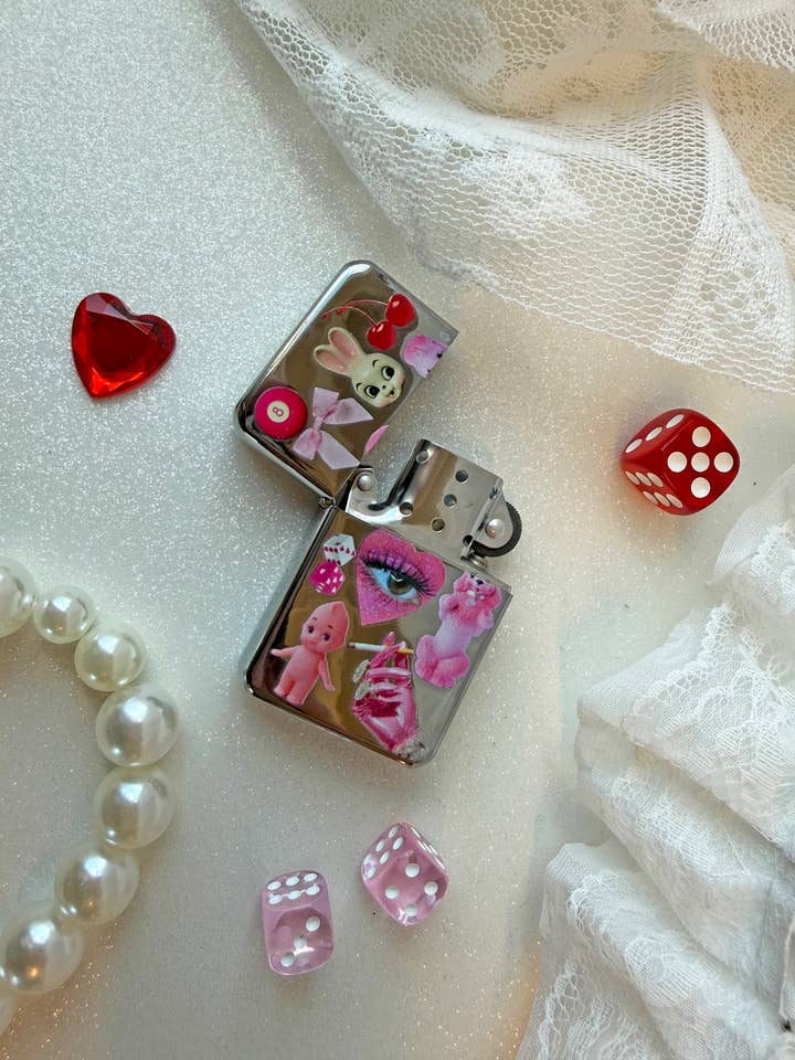 Choses roses plus légères pour la vente par A Shop of Things