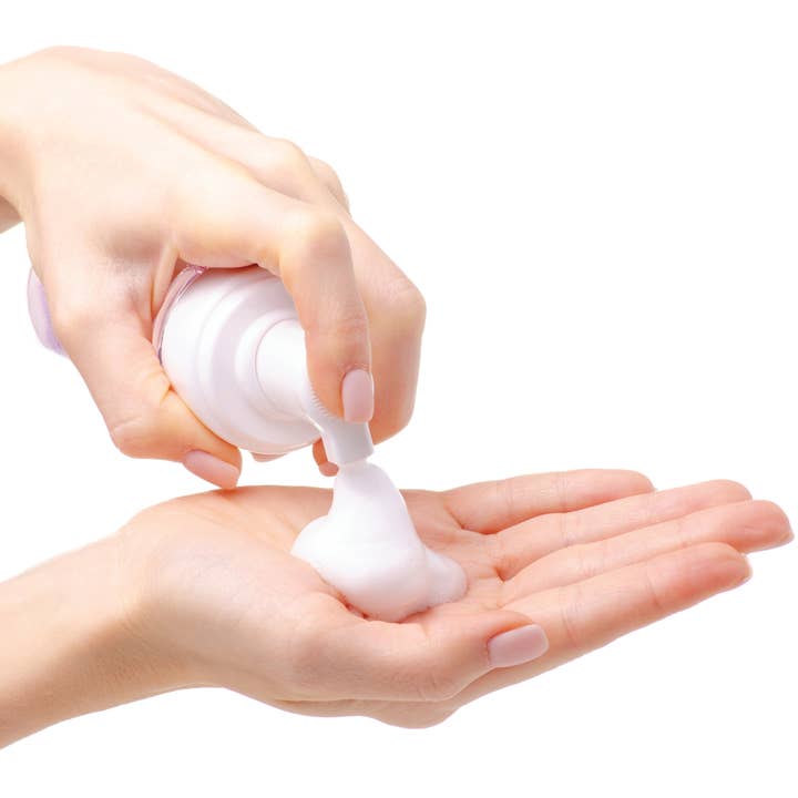 Pure and Natural Pet – wholesale Pet grooming tool – Cat – Waterless Foaming Organic Cat Shampoo (Unscented)2