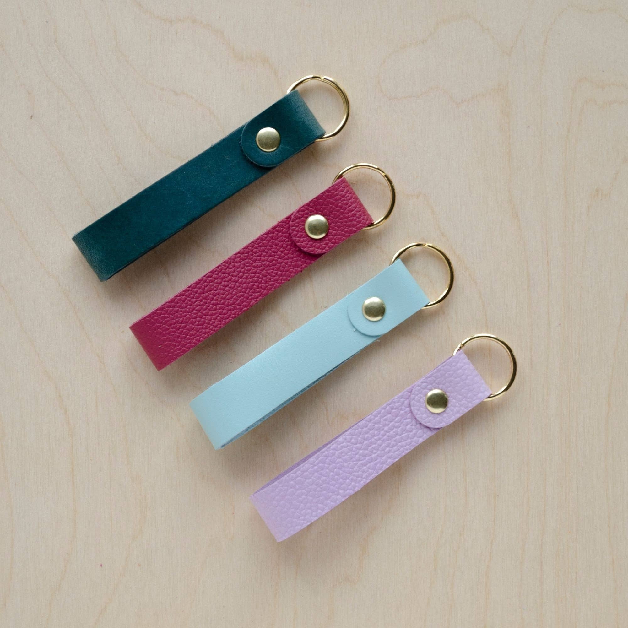 Studio Lowen – wholesale Keychain – Women's – Leather Loop Key Rings21