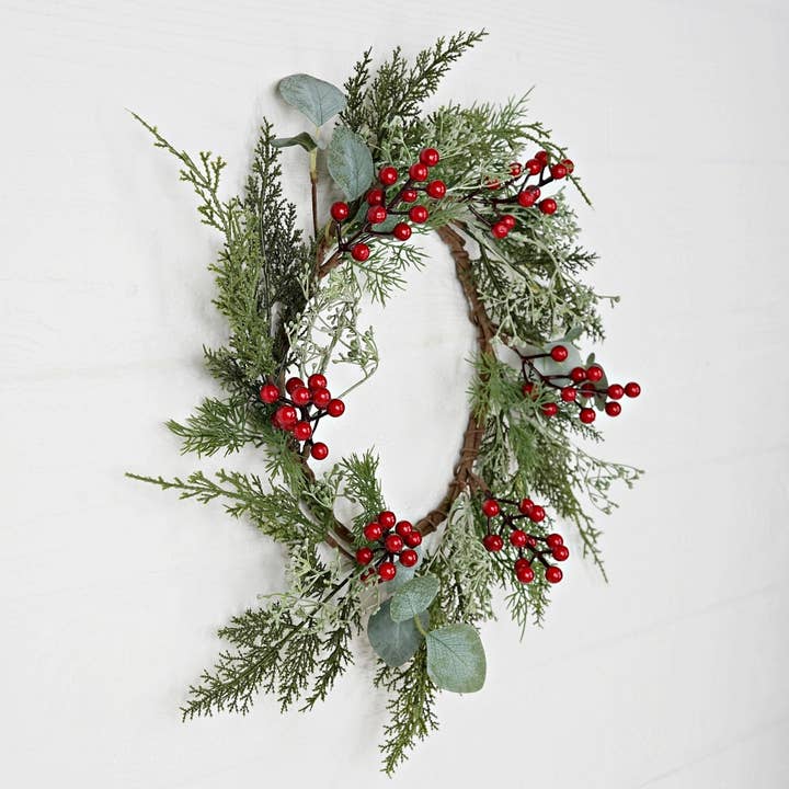 Impressive Enterprises, Inc. - Wholesale Wreath - 31950-18in(9)Wreath-Mix cedar w. berries, silver dollars