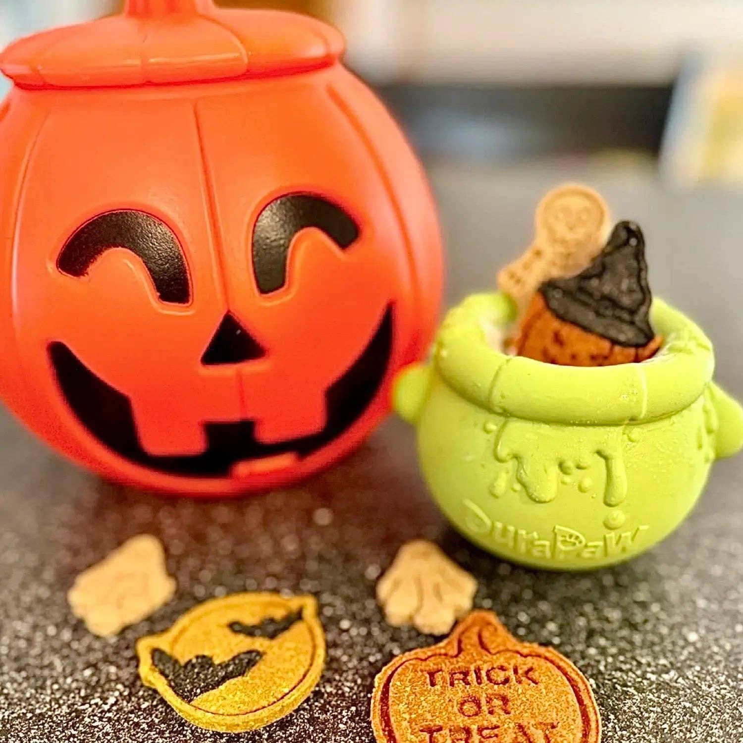 DuraPaw - Wholesale Pet Bowl - Cat/Dog - DuraPaw Cauldron Chewer Enrichment Toppler Bowl7