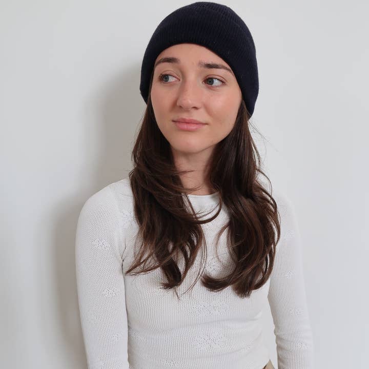 Berretto Invernale Semplice HT2199 per la vendita all'ingrosso da parte di Cinnamon Creations