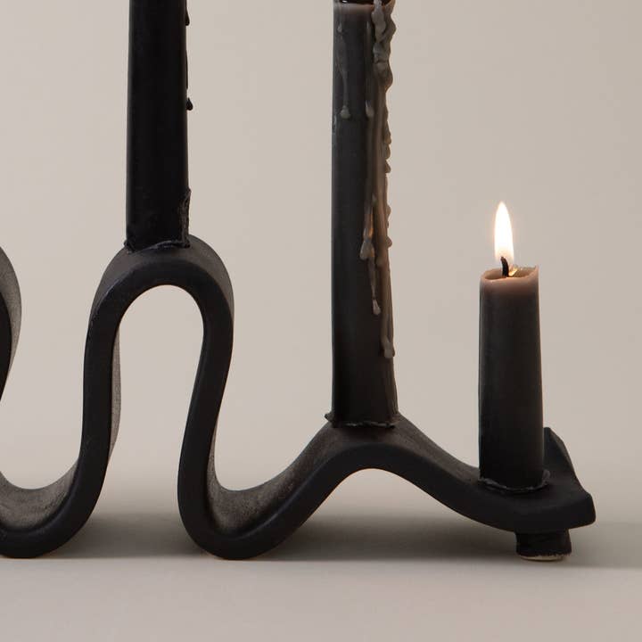 Virginia Sin – wholesale Candle holder – Weylyn Candelabra, Black
