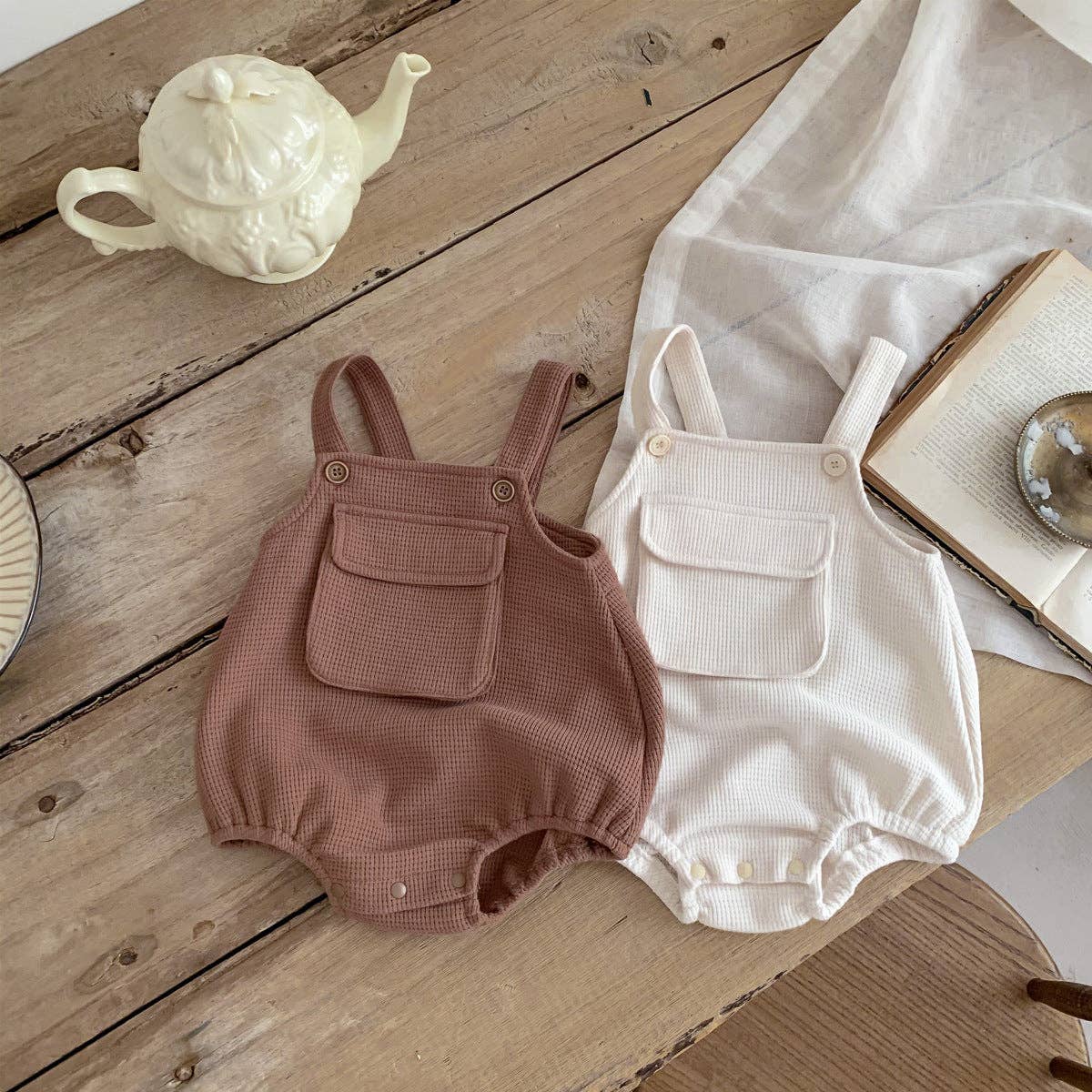 MyKids-USA® – wholesale Klädesset - Baby – Bebis Tecknad Tryck Topp med Våffeltyg Axelband Bodysuit Set10