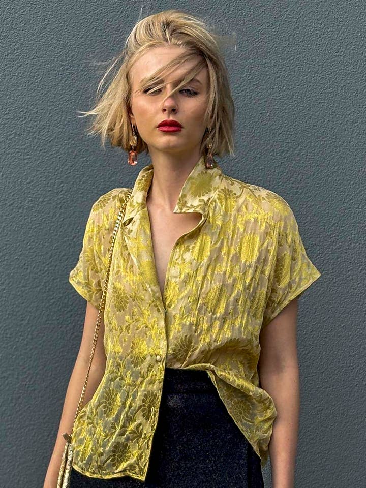 Hoss Petite Chemise Dorée - Feuille d'or pour la vente par HOSS