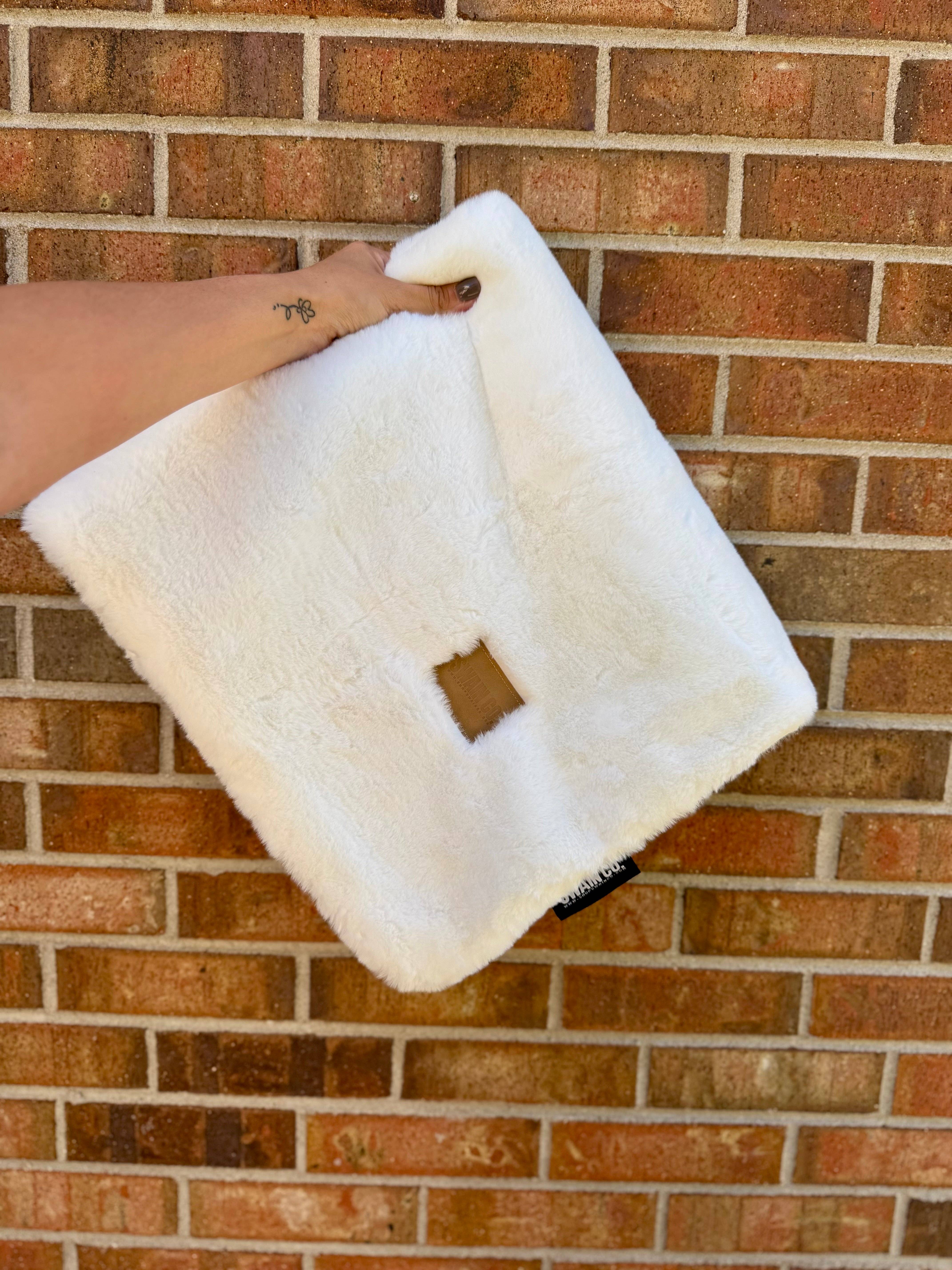 Swain Co. - Wholesale Receiving Blanket - Baby - Super Soft Embroidered Minky Blanket | Personalized Baby Blanket | Custom Name Receiving Blanket | Throw Blanket for Adults | Baby Shower Gift | Newborn Gift | Embroidered Blanket | Cozy Throw