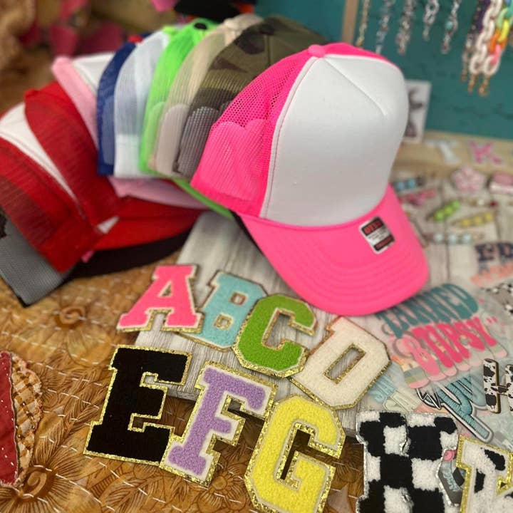 Crazy Heifers Wholesale - Wholesale Hat Accessory - Women's - Trucker Hat Bar Starter Kit