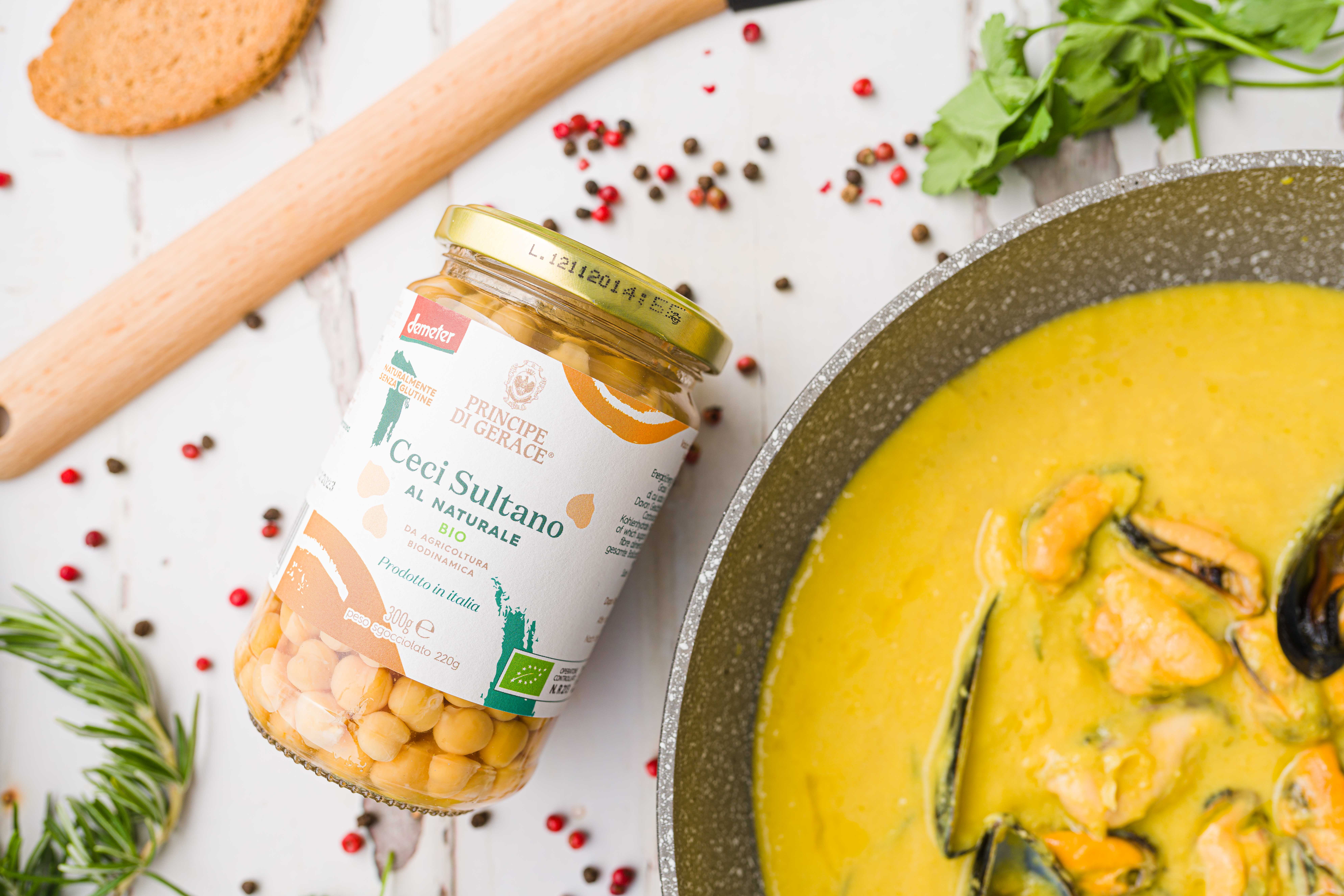 Mediterranea Foods - Wholesale Beans - Gluten-Free Boiled Biodynamic Sultano Chickpeas 300G3