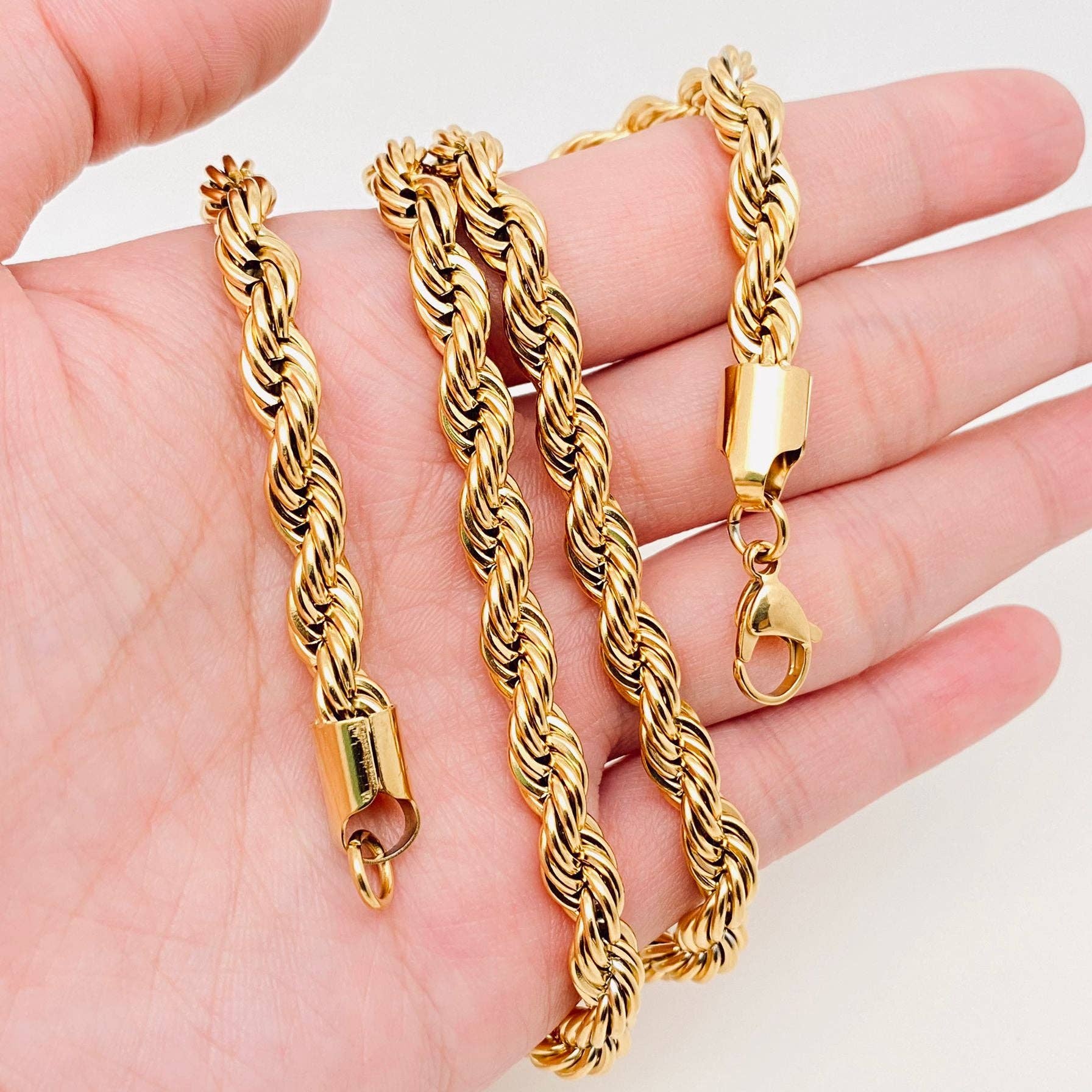 Mio Queena - Wholesale Link & Chain Necklace - Twists Shape 18K Gold-plated Stainless Steel Chain - MJ/FGS4