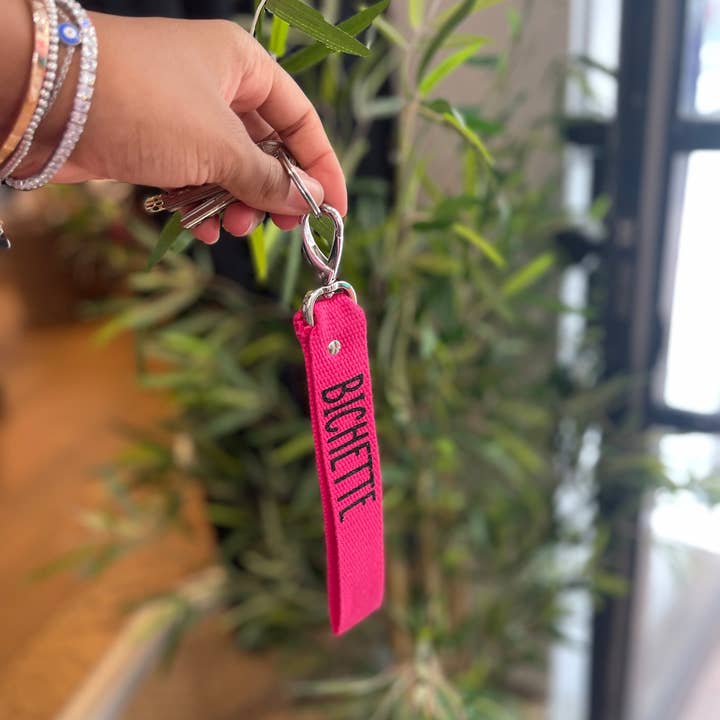 Toiles Chics - Wholesale Keychain - Women's - “Bichette” fuchsia keychain
