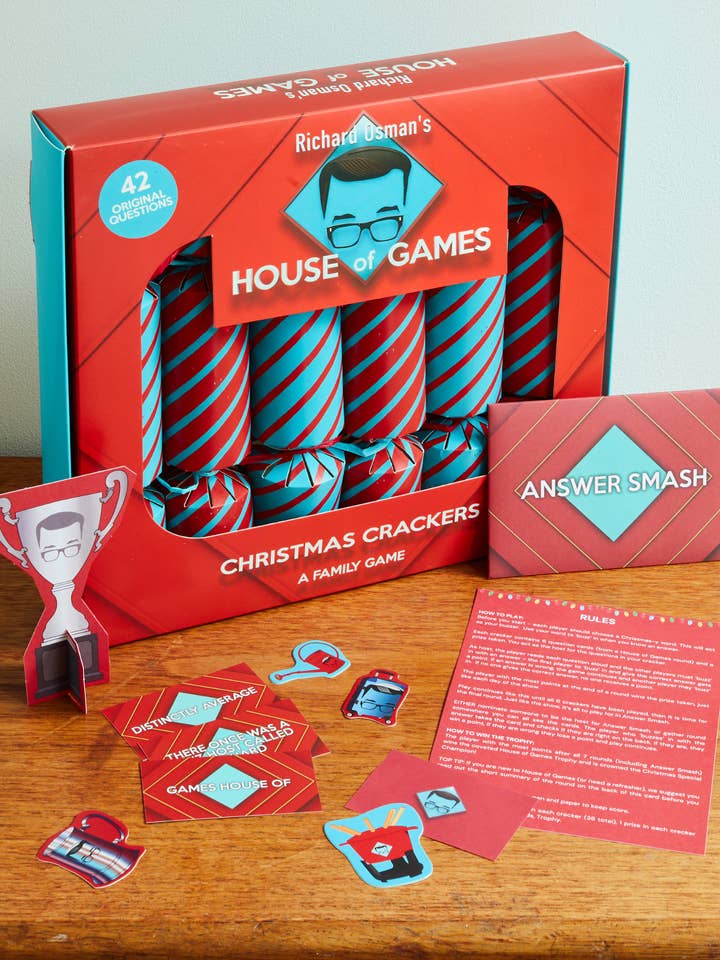 Official House of Games Christmas Crackers - Set of 6 for wholesale by Puzzle Post Games