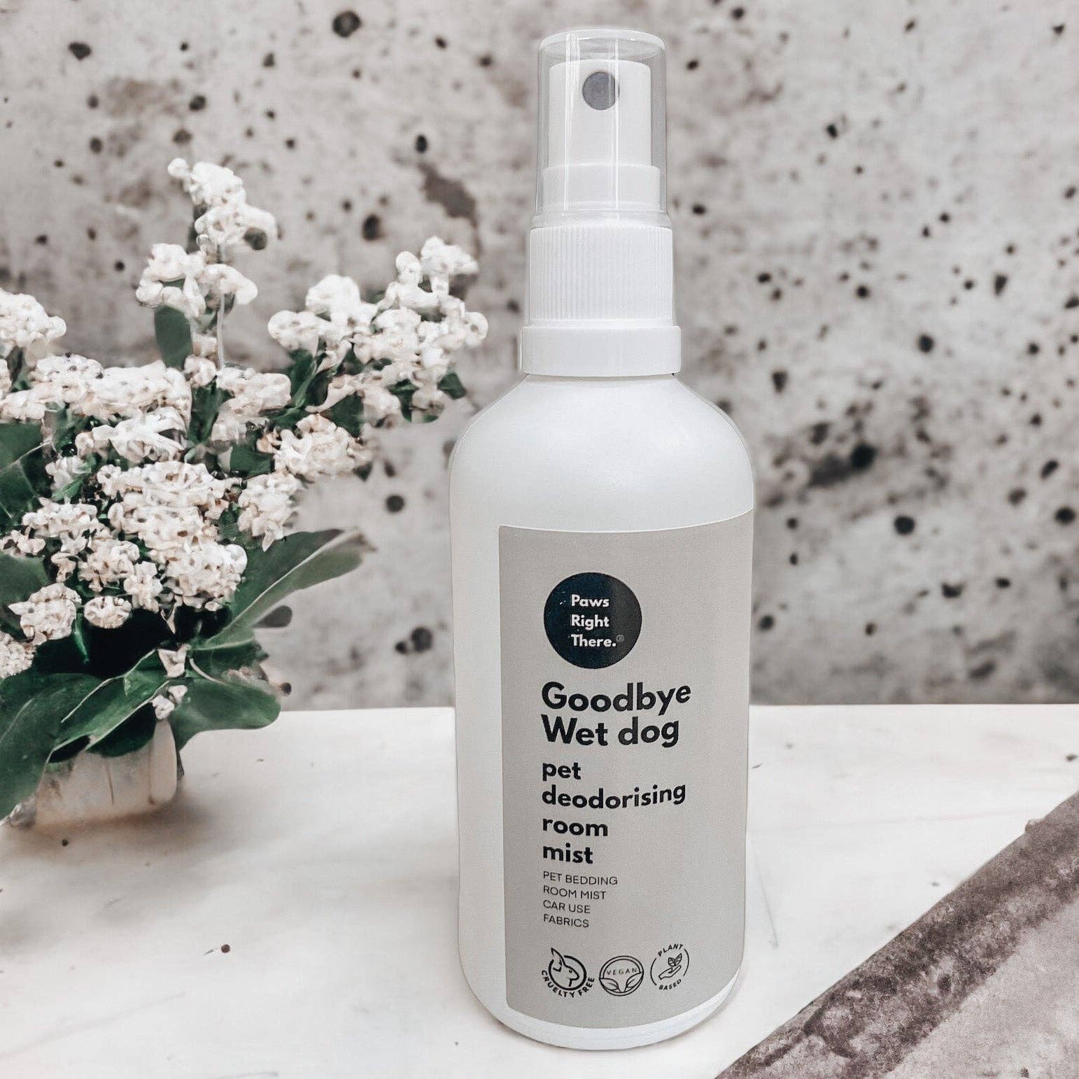 Paws Right There - Luxury Pet Care and Gifting – wholesale Room & linen spray – ‘Goodbye Wet Dog” deodorising room mist0