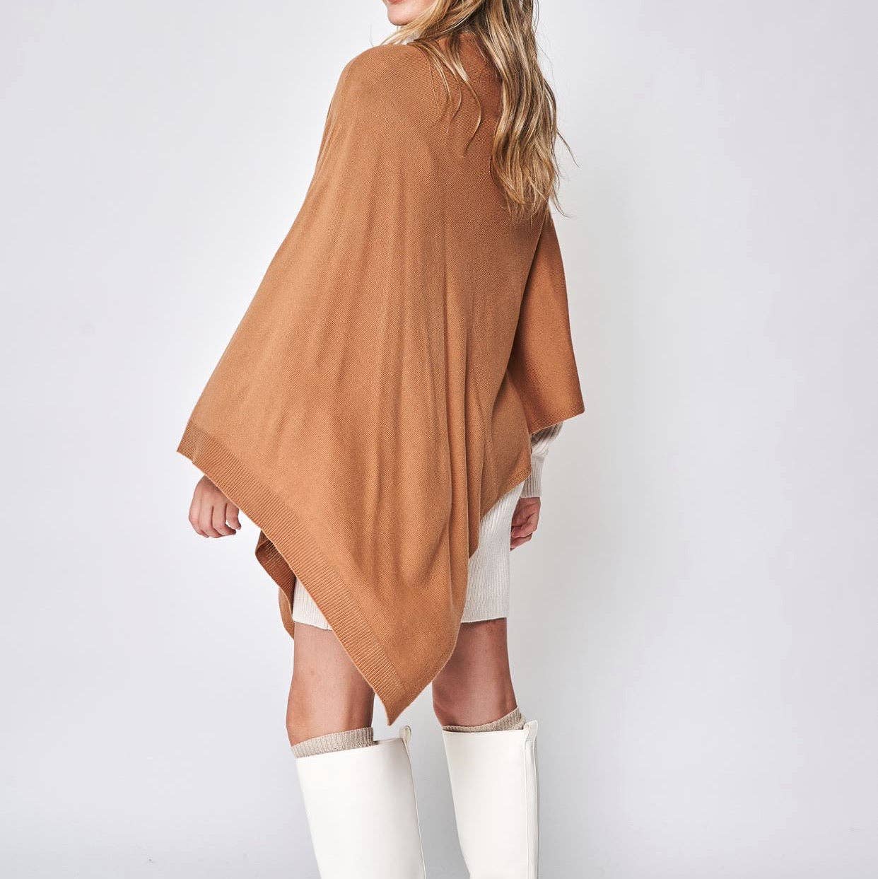Ellison+Young - Wholesale Poncho - Women's - Take With Me Travel Poncho10