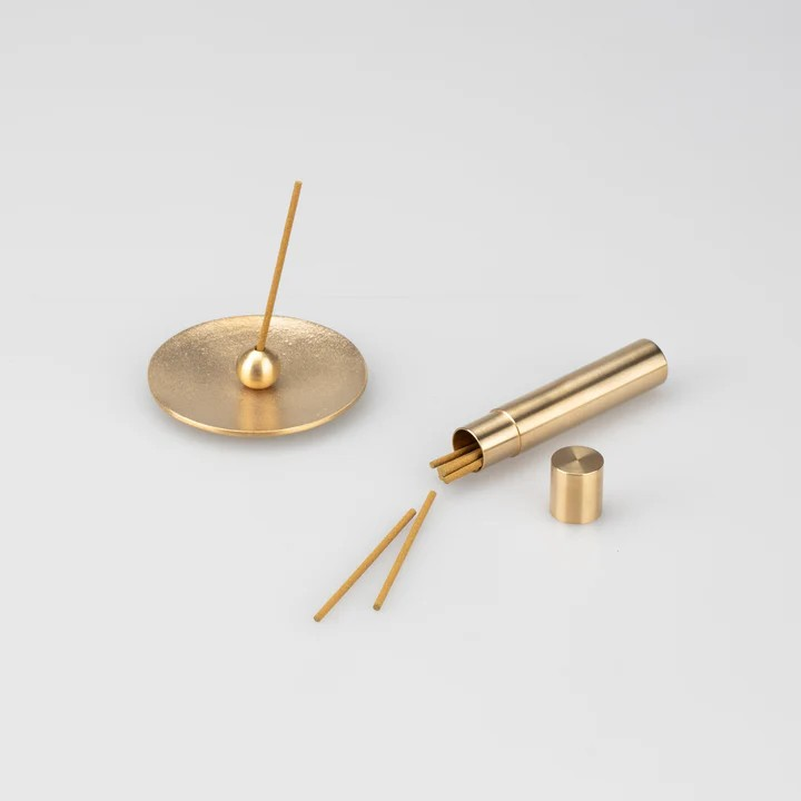 House of Shokunin - Wholesale Incense Holder - Modern Home Decor Handcrafted Chic Interior Decor Brass Incense Holder Set Elegant Gift Set1