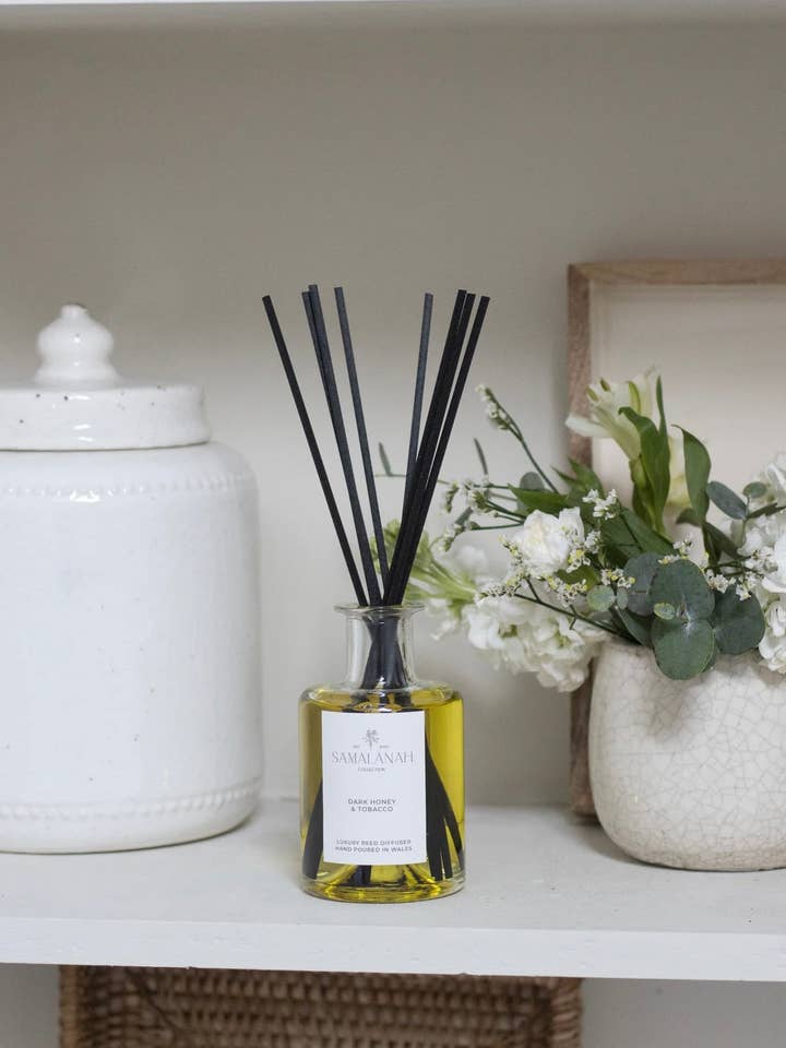 Dark Honey & Tobacco Reed Diffuser for wholesale by Samalanah Collection
