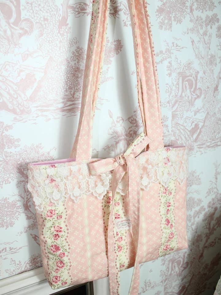 Lovely Daisy Handmade Mini Tote for wholesale by Barudah House