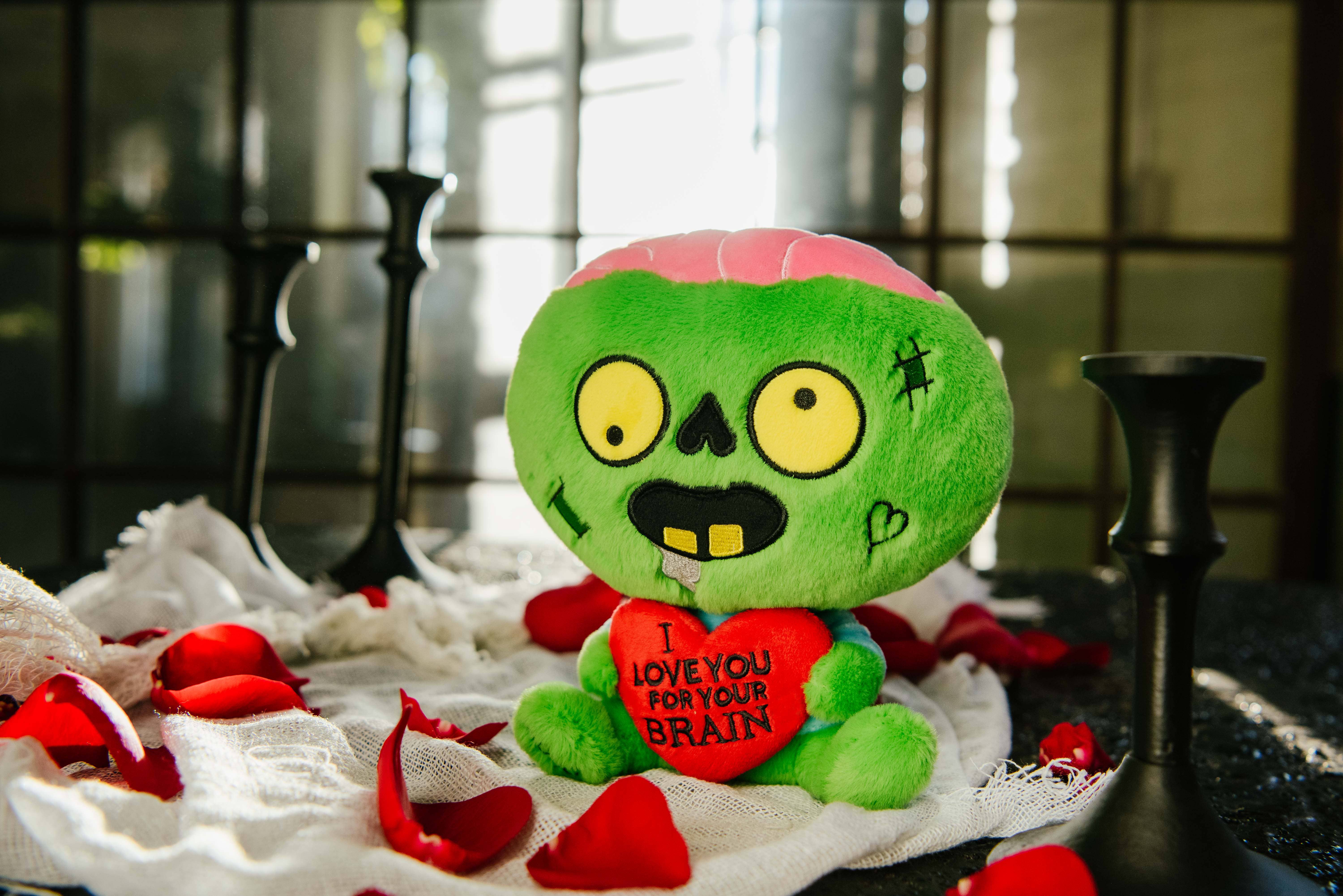 Punchkins - Wholesale Stuffed/Plush Toy - Kids & Baby - Wild Romance - Plush Zombie1