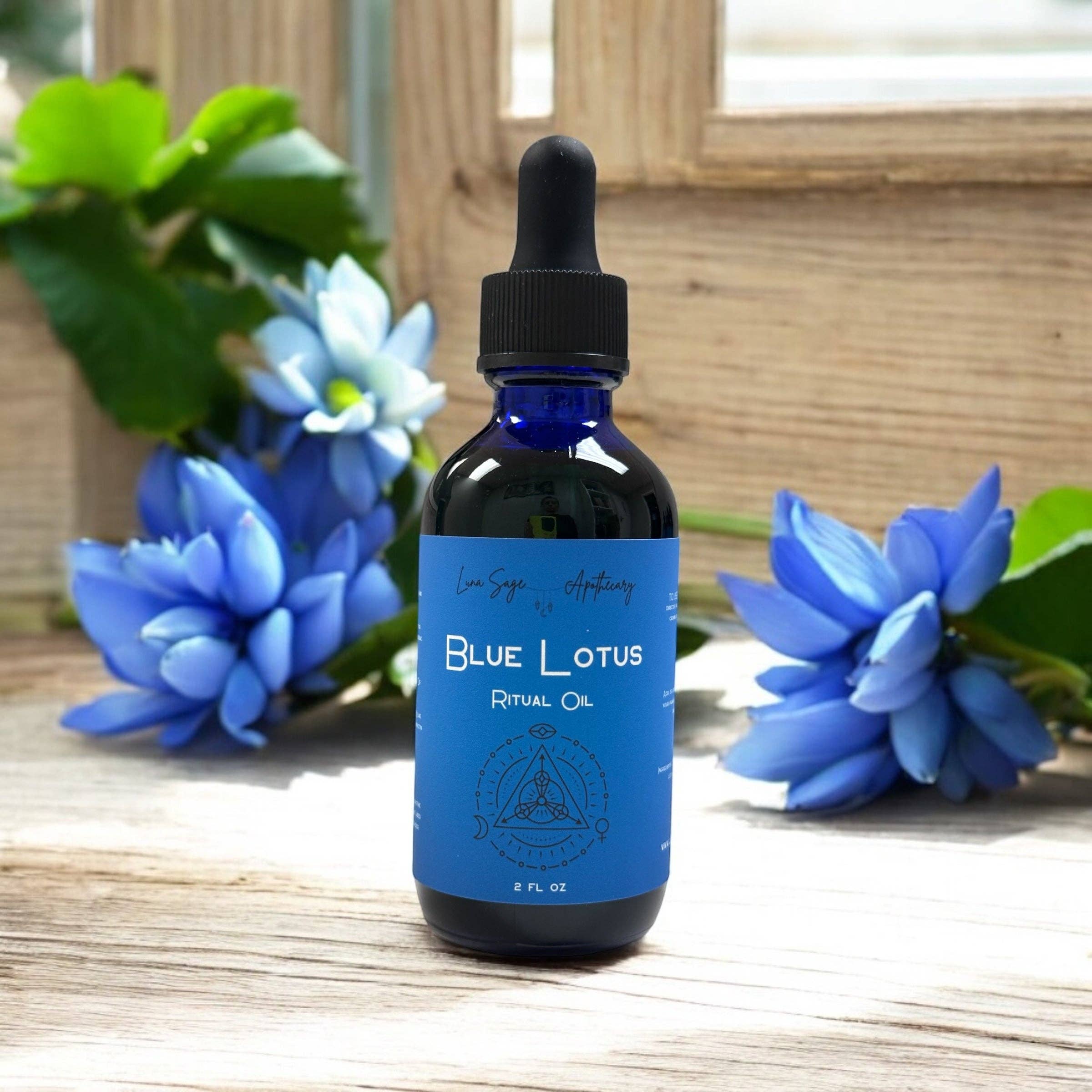 Luna Sage Apothecary - Wholesale Essential Oil - Blue Lotus Ritual Oul0