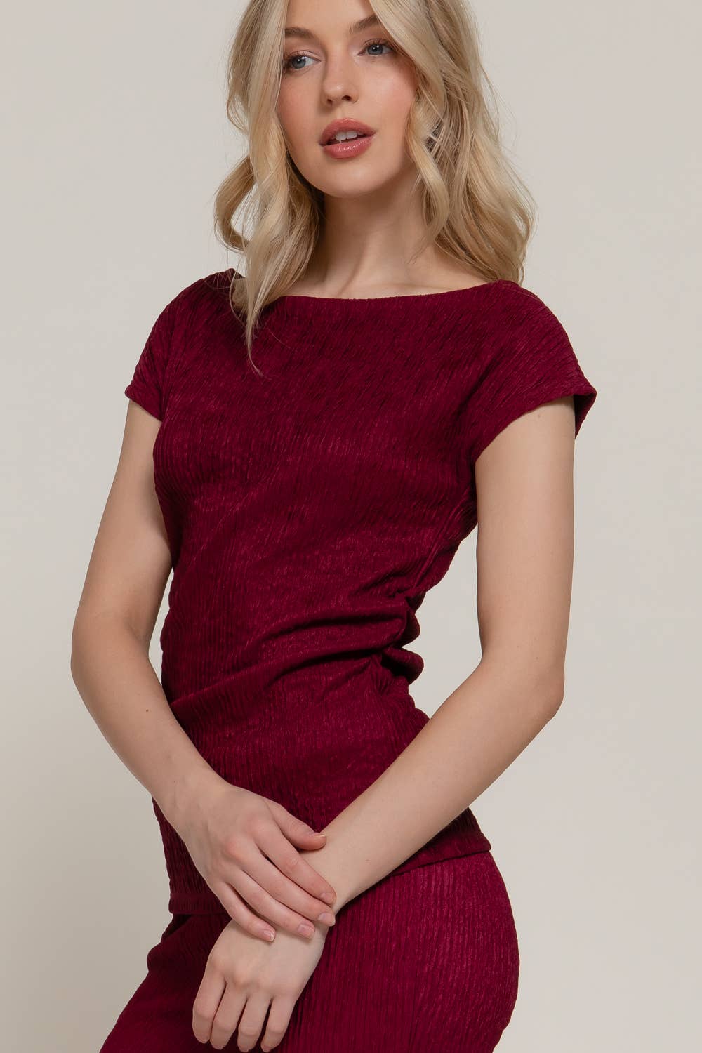 Active Basic | Active USA - Vendita all'ingrosso Completo top e pantaloni (NON loungewear) - Donna - Completo con Top a Manica Corta Dolman e Pantaloni Lunghi Svasati a Increspature Ondulate12