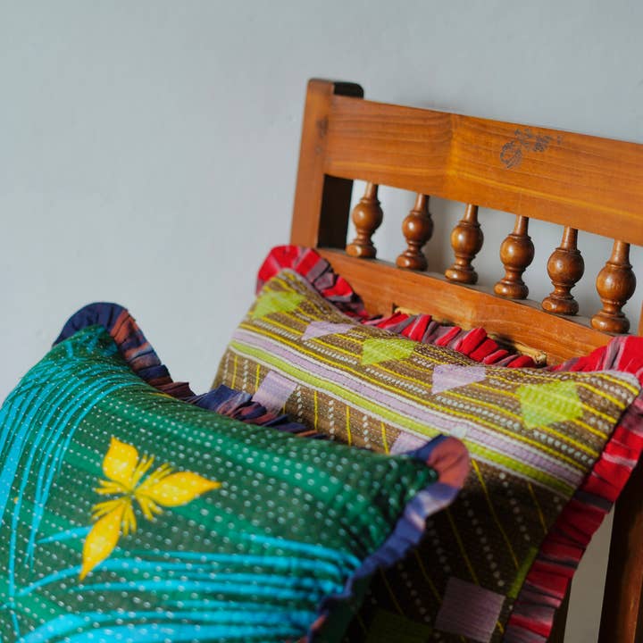 Annahmol - Wholesale Throw Pillow Cover - One of a Kind Vintage Kantha & Ikat Pillow 21