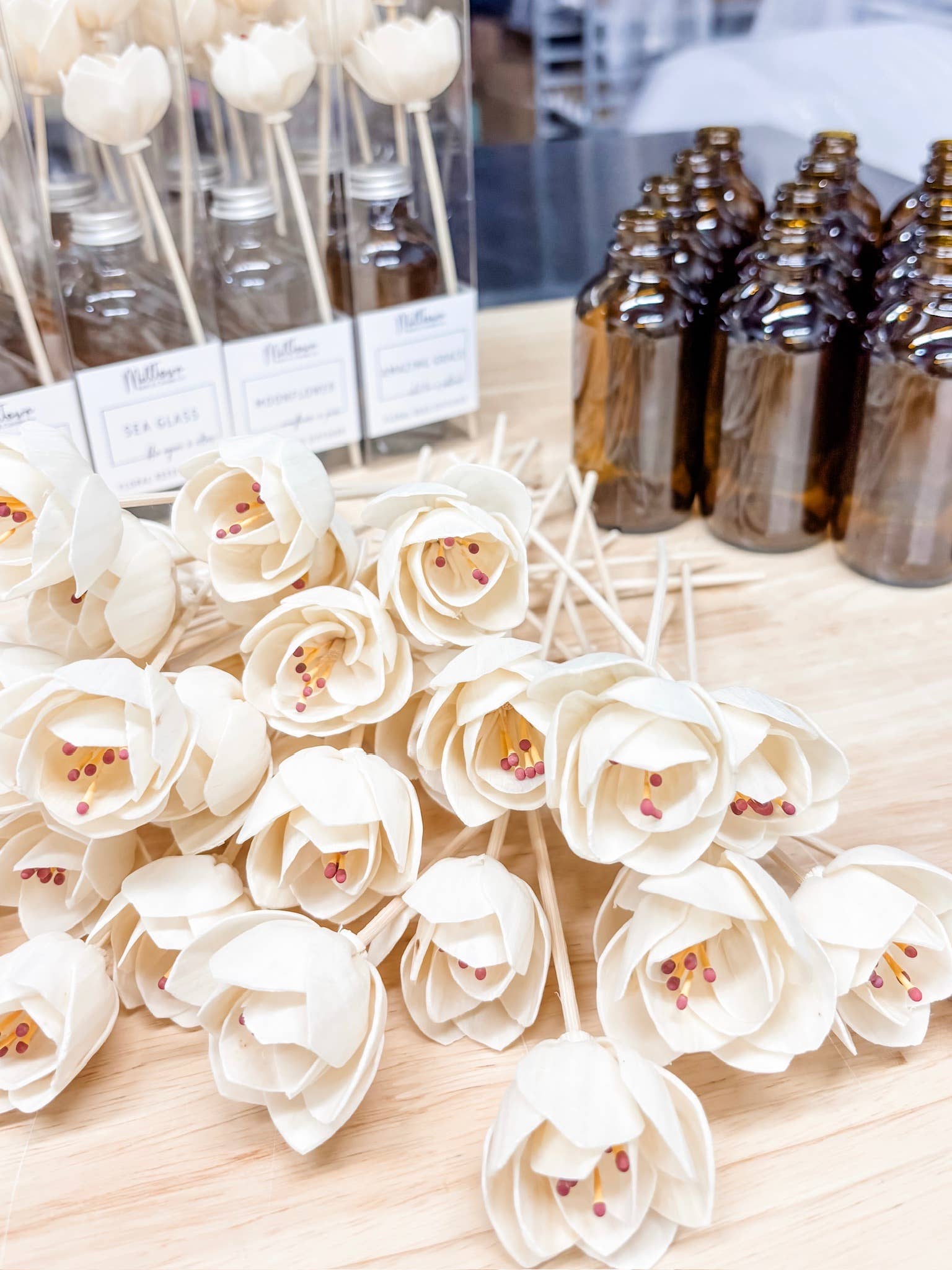 MillTown Bath & Candle Company - Wholesale Reed Diffuser - Coastal Cottage Floral Reed Diffuser | Long-Lasting Scent | Clean & Flameless Fragrance3