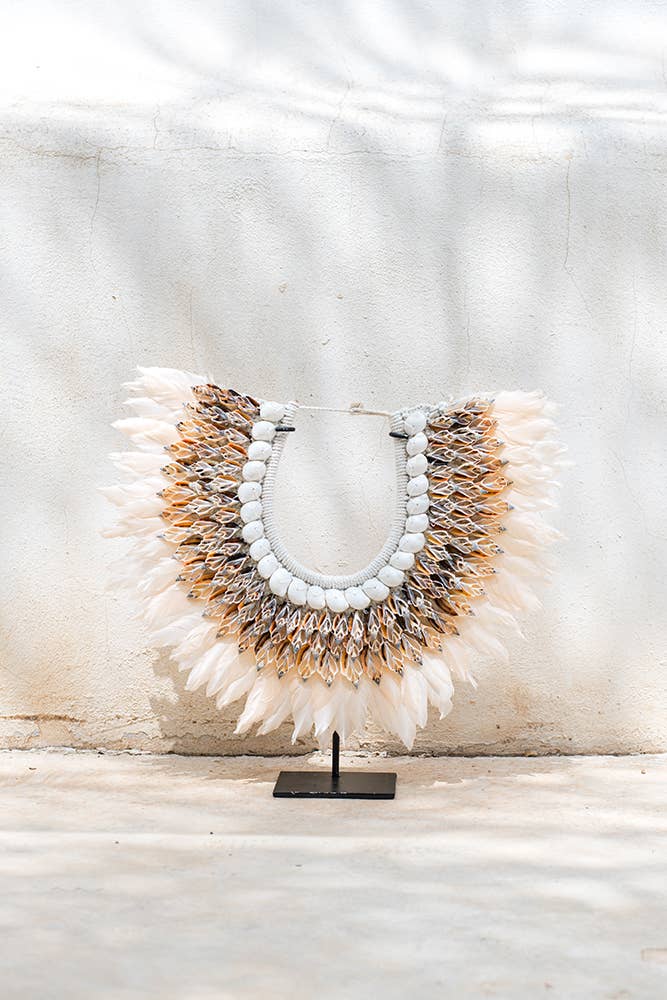 BALIER Deco - Wholesale Decorative Tabletop Object - Bulu Pink Necklace0