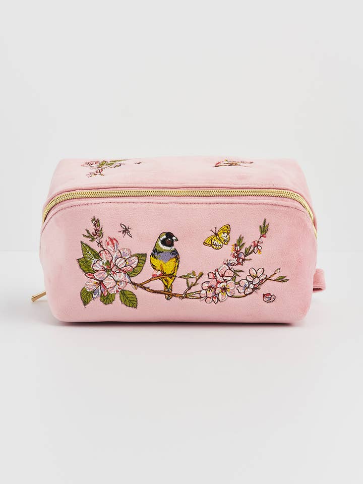 Elsker Scatter Pink Velvet Broderet Kosmetikpung for engroshandel hos Fable England