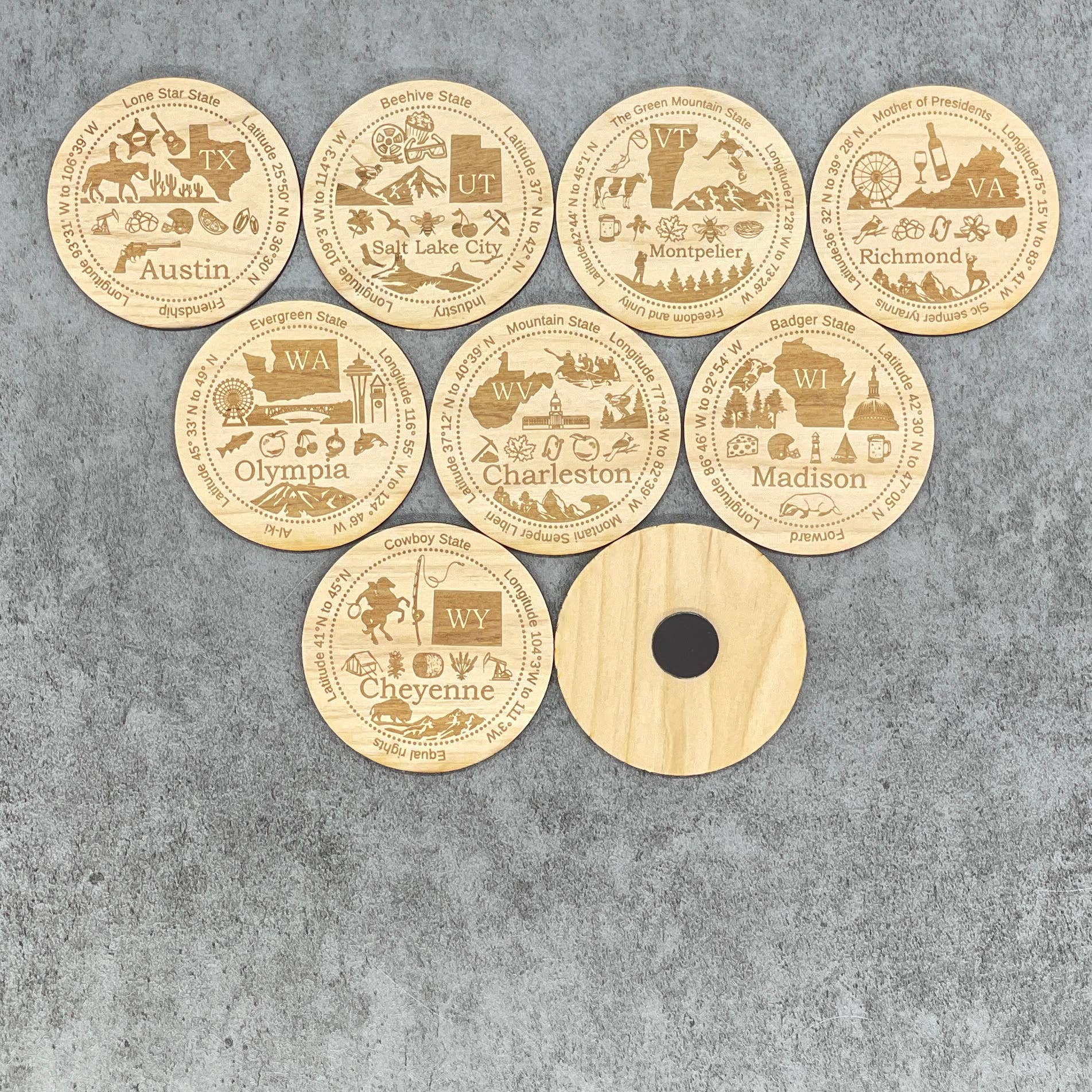 Giftable Memories - Wholesale Magnet - CUSTOM USA State Town Round Wood Magnet3
