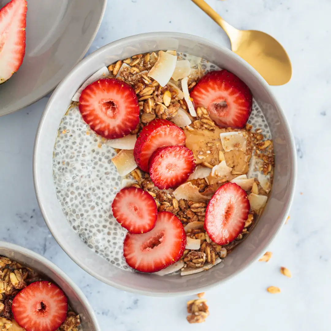 Elan - Wholesale Dried/Dehydrated Fruit - Elan Organic Dried Fruit Coconut Smiles, Snacks (4 oz)5