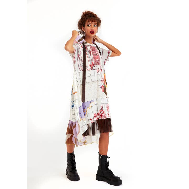 Robe confort à volants - Carreaux lavés océan pour la vente par IPNG Design