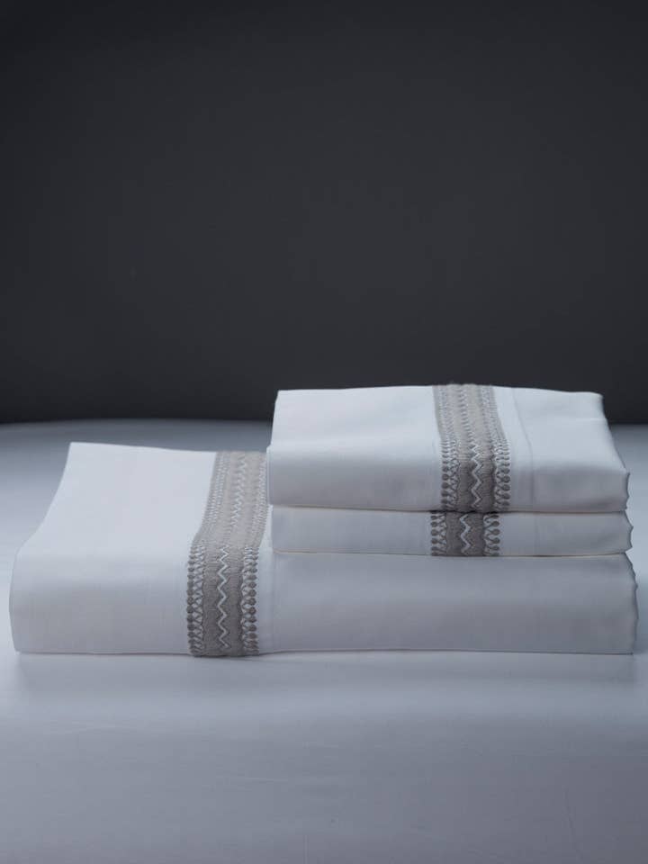 MicroCotton Madeira Sateen Fitted Sheet for wholesale by Caro Home