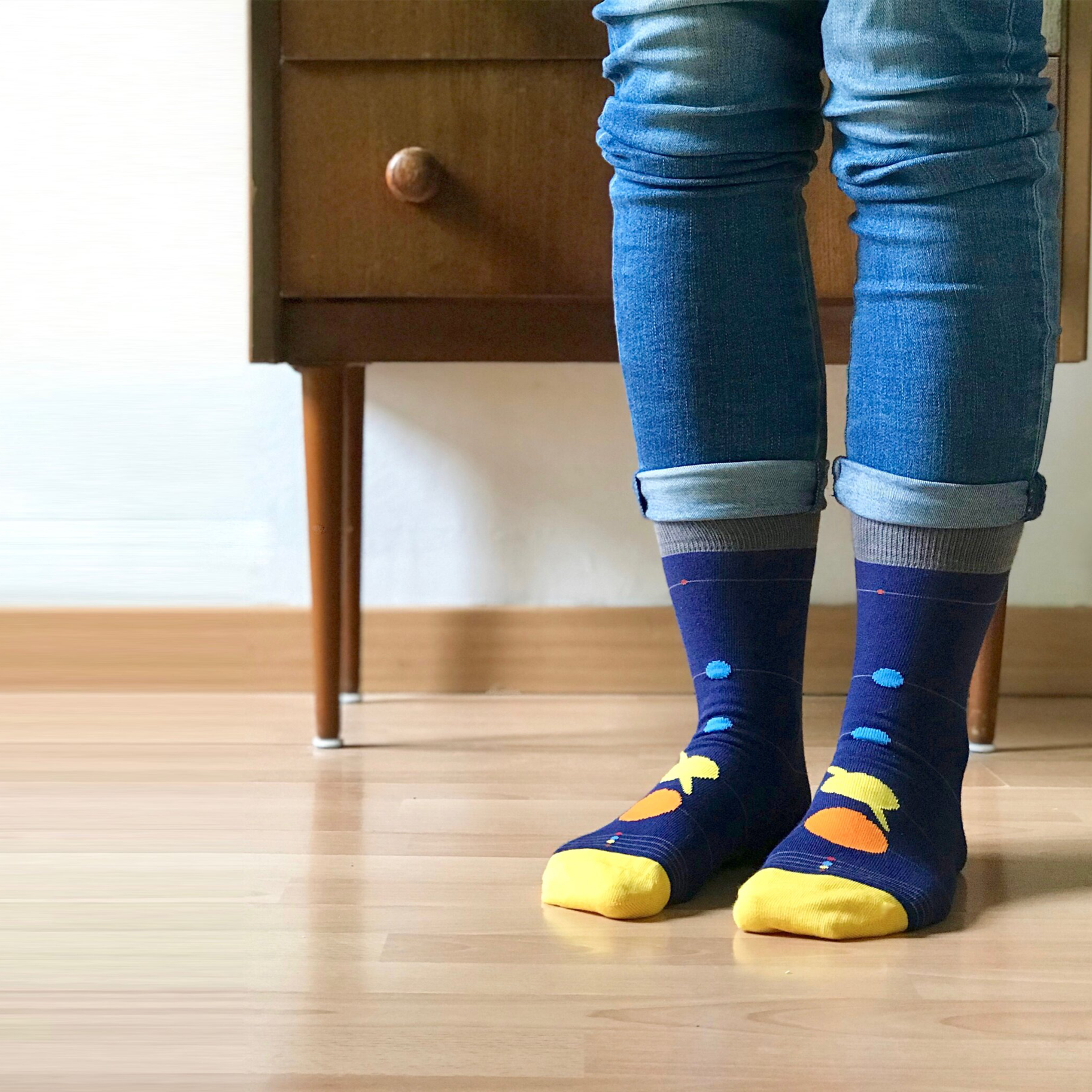 Cepheid Studio - Wholesale Socks - Unisex - Solar system socks1