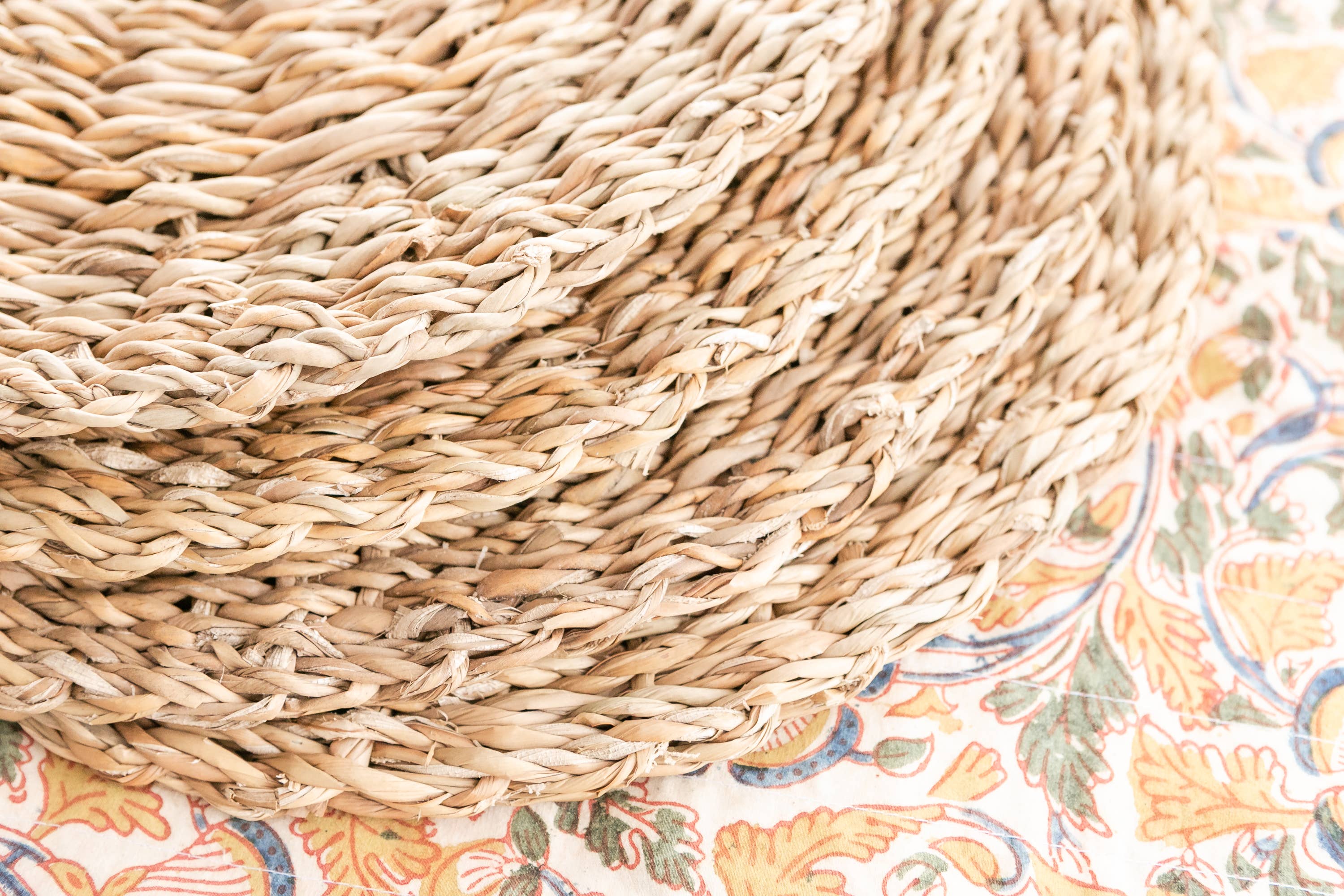 Rahab's Rope - Wholesale Charger Plate - Hogla Charger3