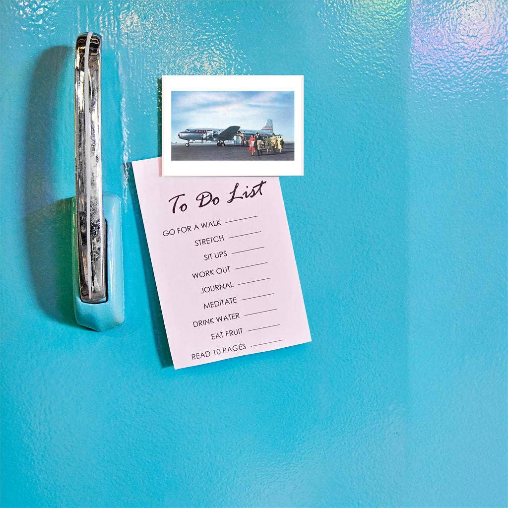 Found Image Press - Wholesale Magnet - Magnet AV-124 Passengers Deplaning1