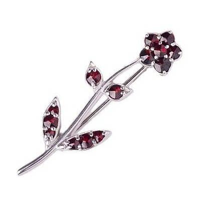 Spilla Fiore Con Granato Boemo#1 per la vendita all'ingrosso da parte di Madeka e.U.