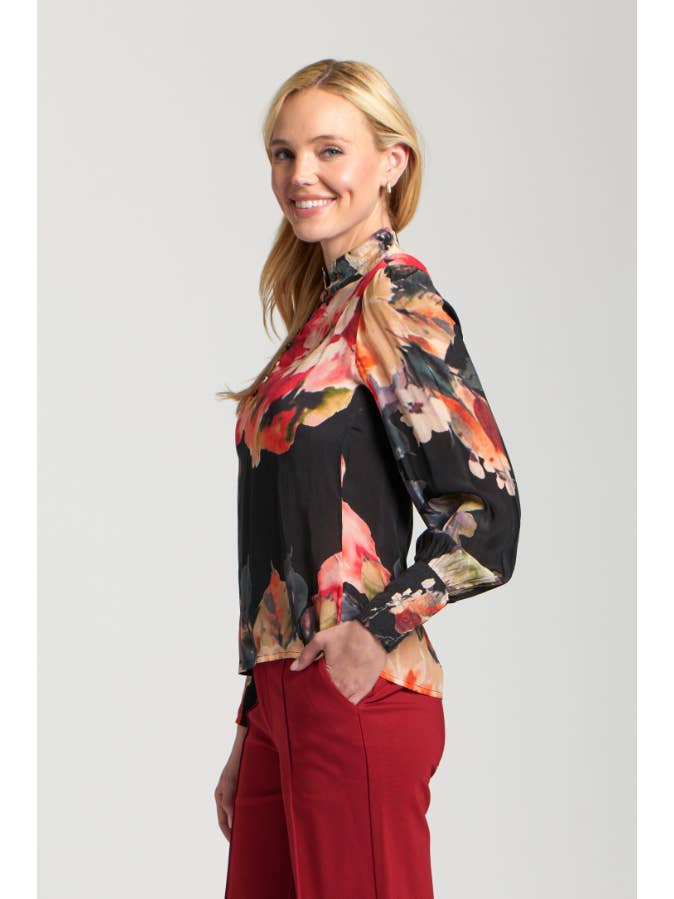 Puff Sleeve Blouse W/Ruched Detail - Red Multi
for wholesale on Faire2