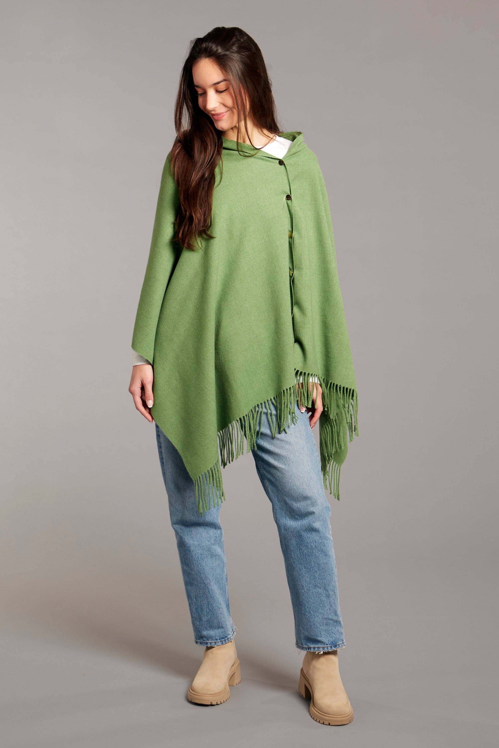 Hadley Wren - Wholesale Poncho - Women's - Hadley Wrap - Green1