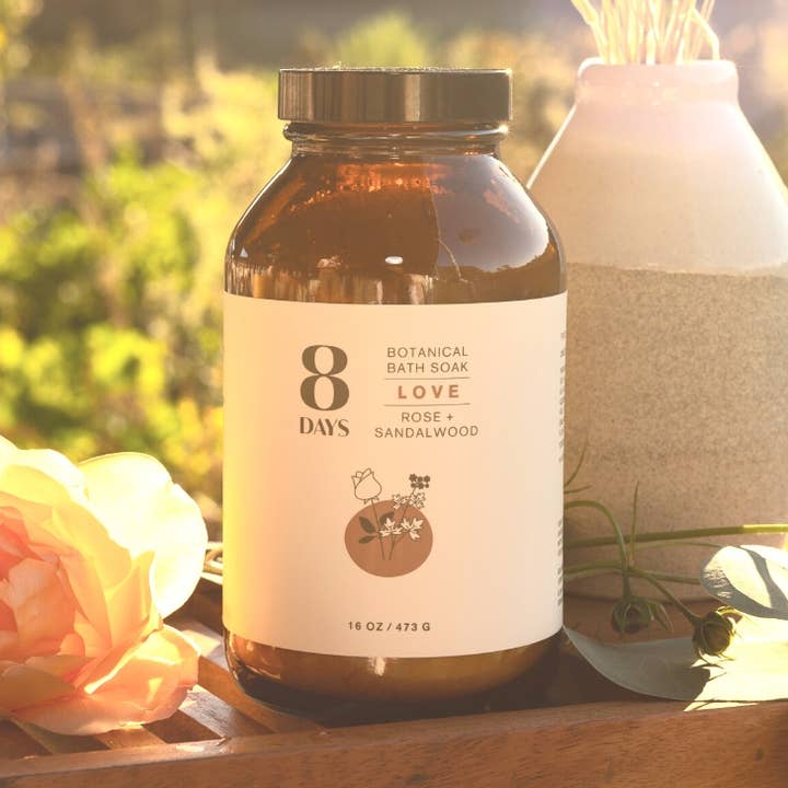 8 Days Botanicals - Wholesale Bath Soak/Milk - Love Botanical Bath Soak0
