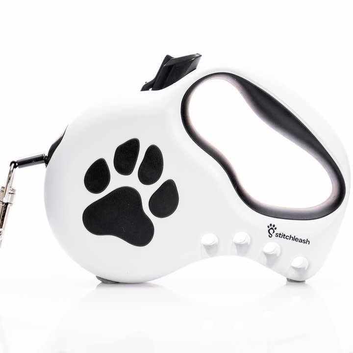 StitchLeash - Wholesale Pet Leash - Dog - StitchLeash® Coops Retractable Dog Leash with Clip & Go™ System – Black/White | 16–23 ft | 6 per case10